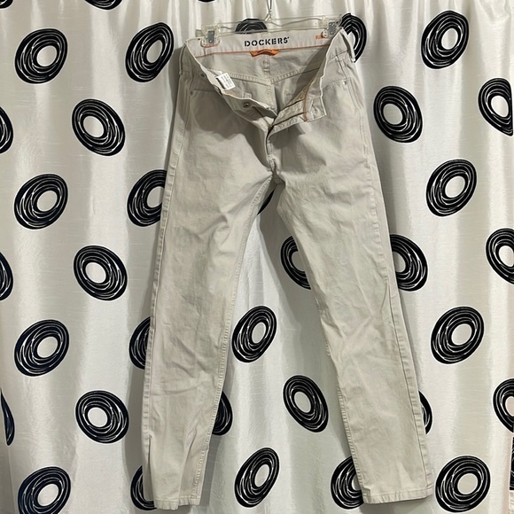 Dockers Other - Dockers pants slim fit 30”x32”